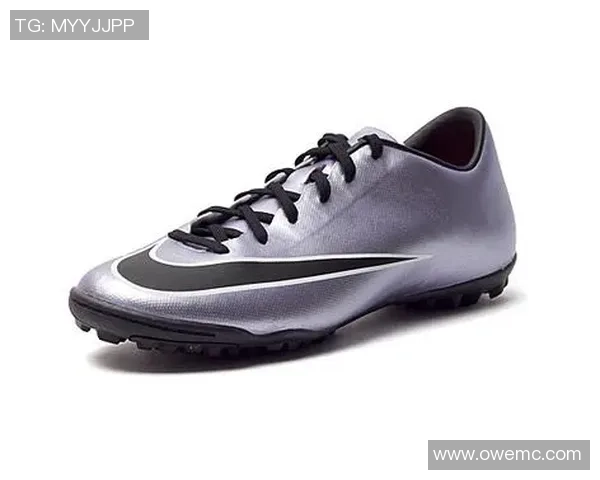 耐克TF足球鞋助你在场上尽显风采与实力的完美选择